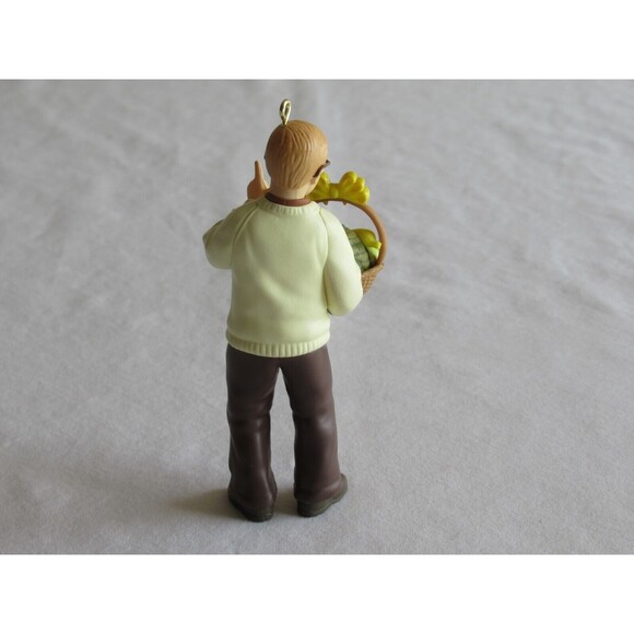 2022 Hallmark RALPHIE'S TEACHER GIFT A Christmas Story  Keepsake Ornament NEW - Picture 5 of 10